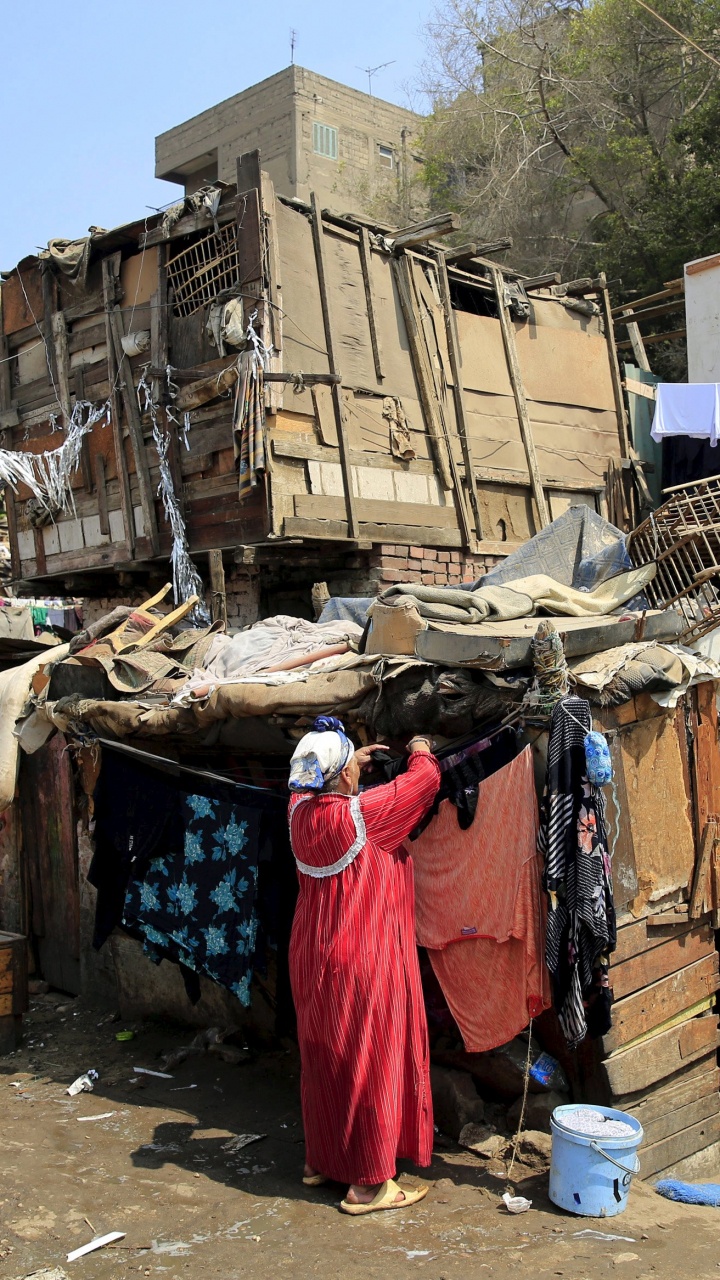 Обои Каир, бедность, отходы, населенный пункт, соседство в разрешении 720x1280