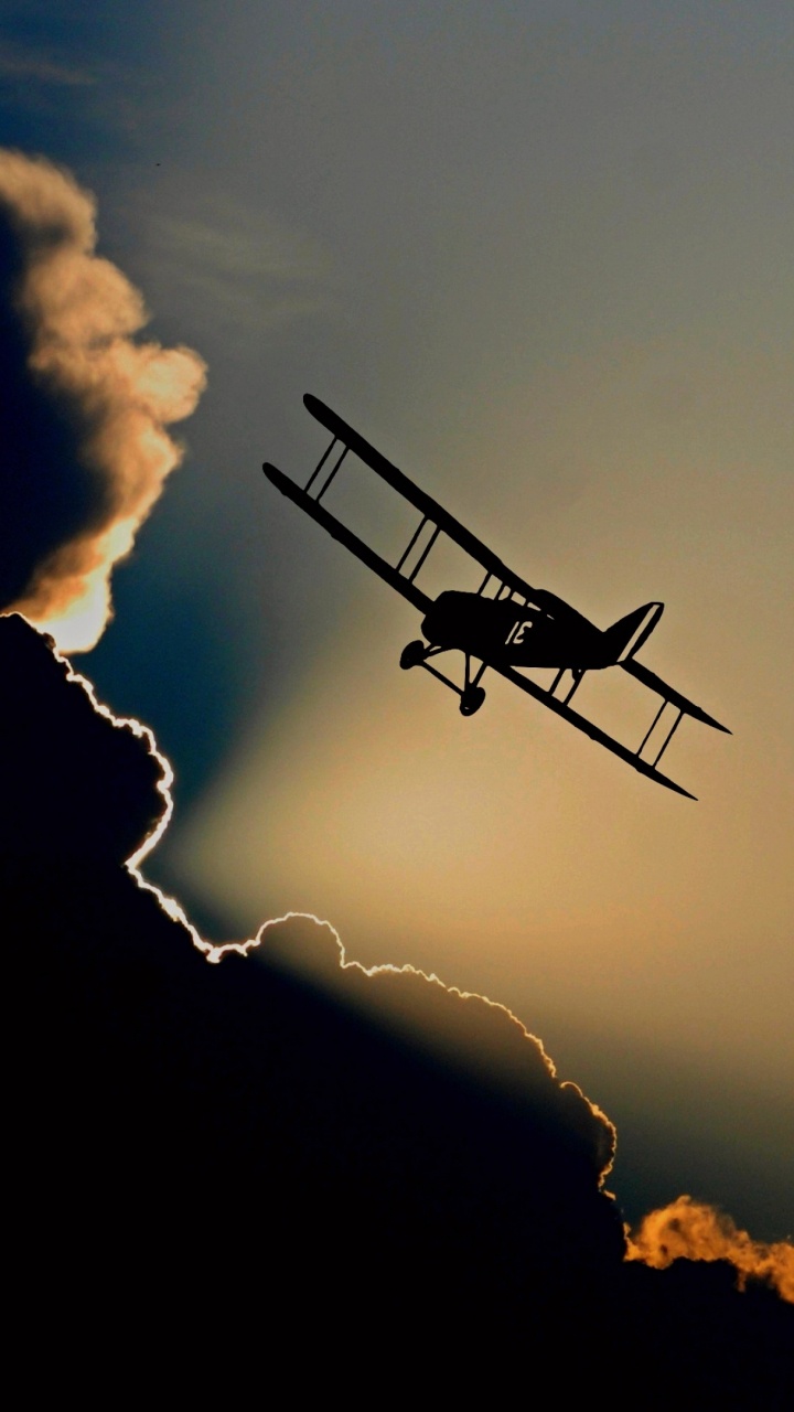 Обои самолеты, полет, авиация, воздушное путешествие, облако в разрешении 720x1280