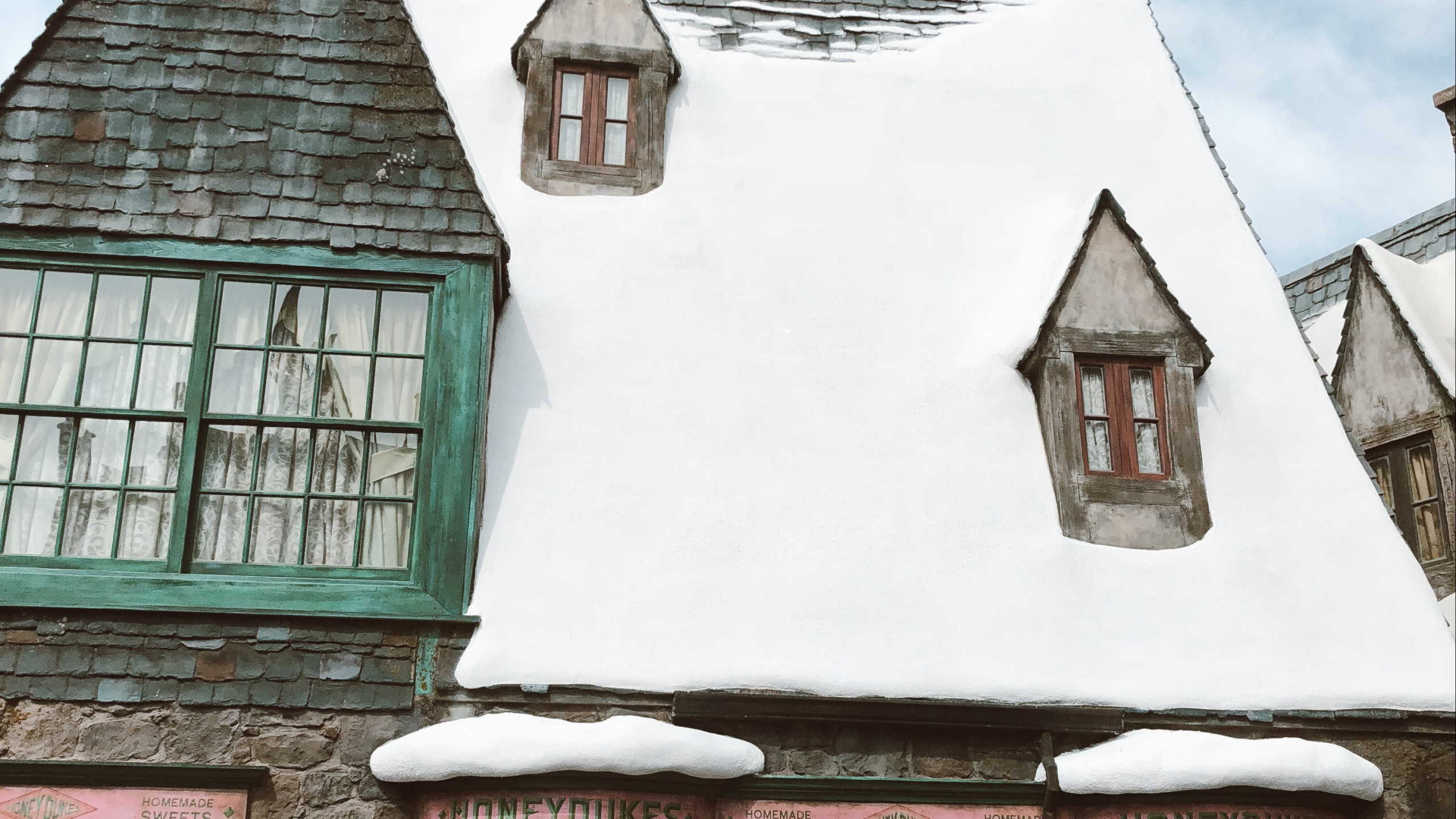 Обои Хаус, окно, свойство, крыша, родина в разрешении 2560x1440