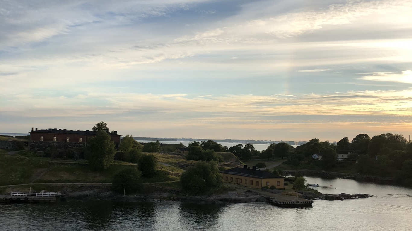 Обои вода, гидроресурсы, облако, водный путь, Банк в разрешении 1366x768