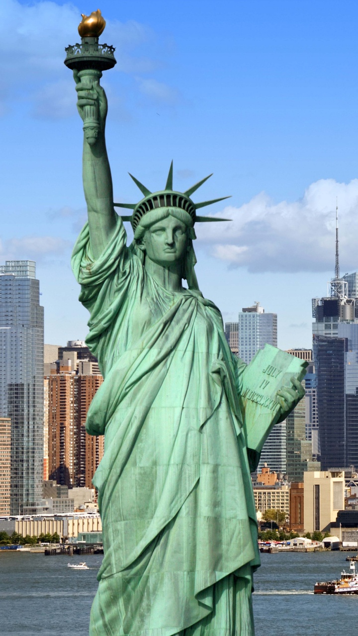 Обои статуя свободы, Статуя Свободы национальный памятник, статуя, скульптура, линия горизонта в разрешении 720x1280