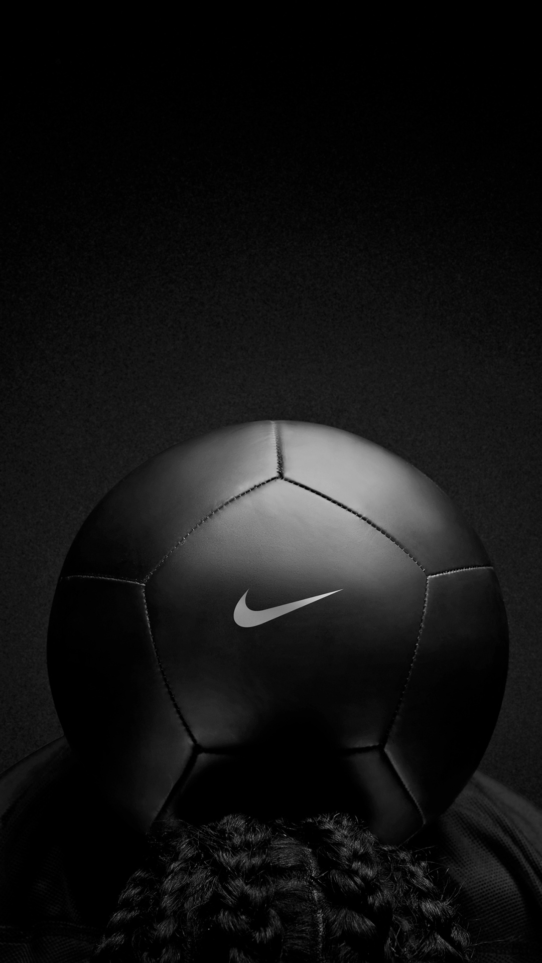 Обои мяч, черный, темнота, свет, монохромный в разрешении 1080x1920