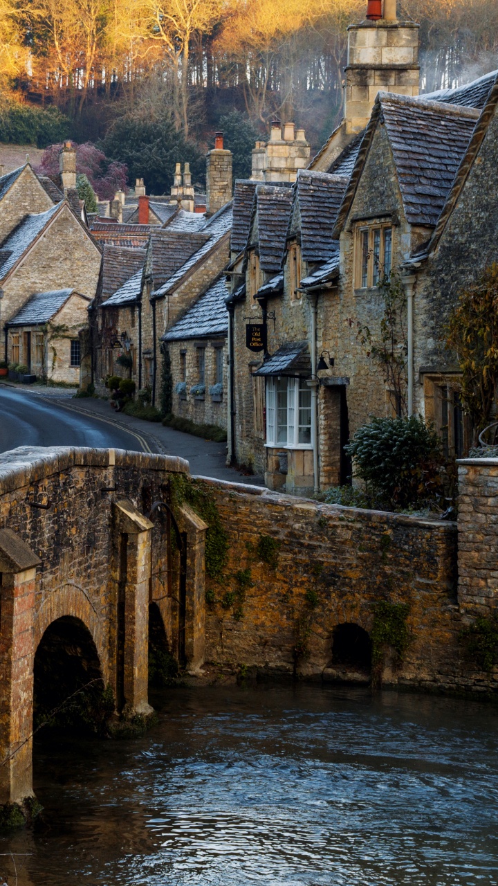 Обои вода, водный путь, городок, реки, отражение в разрешении 720x1280