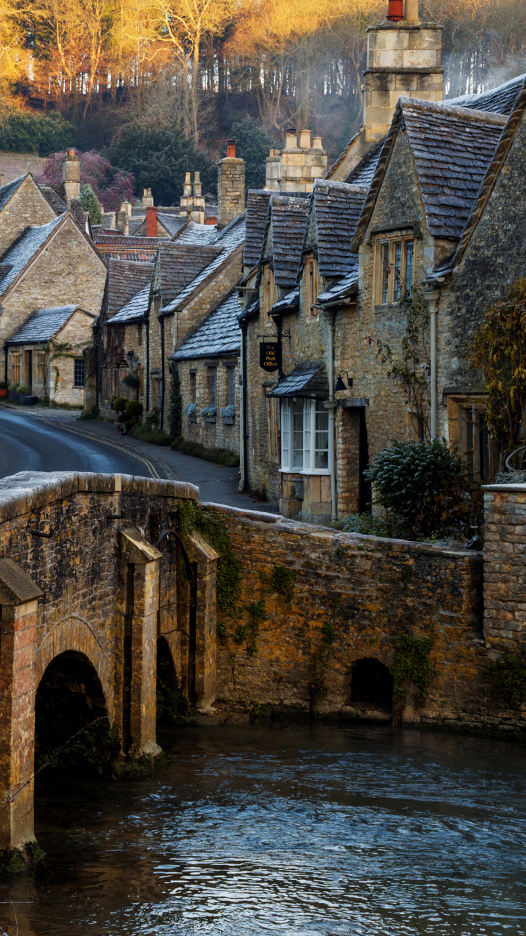 Обои вода, водный путь, городок, реки, отражение в разрешении 750x1334