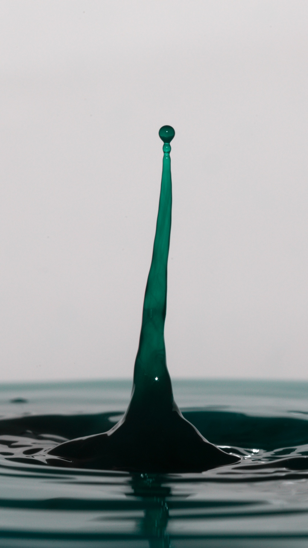 Обои падение, вода, жидкий, гидроресурсы, спокойный в разрешении 1080x1920