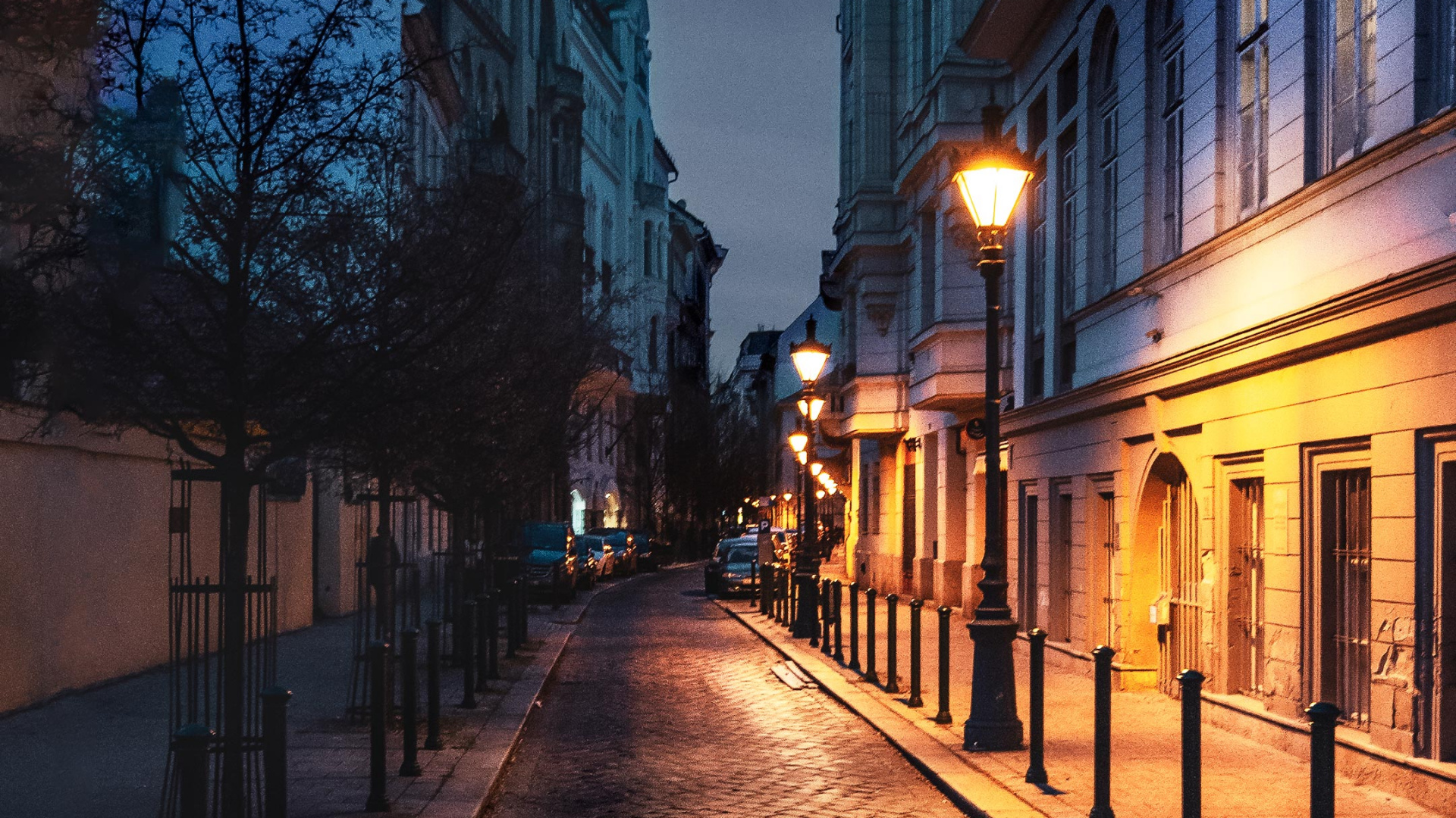 Обои soundcloud, атмосфера, здание, окно, дорожное покрытие в разрешении 1920x1080