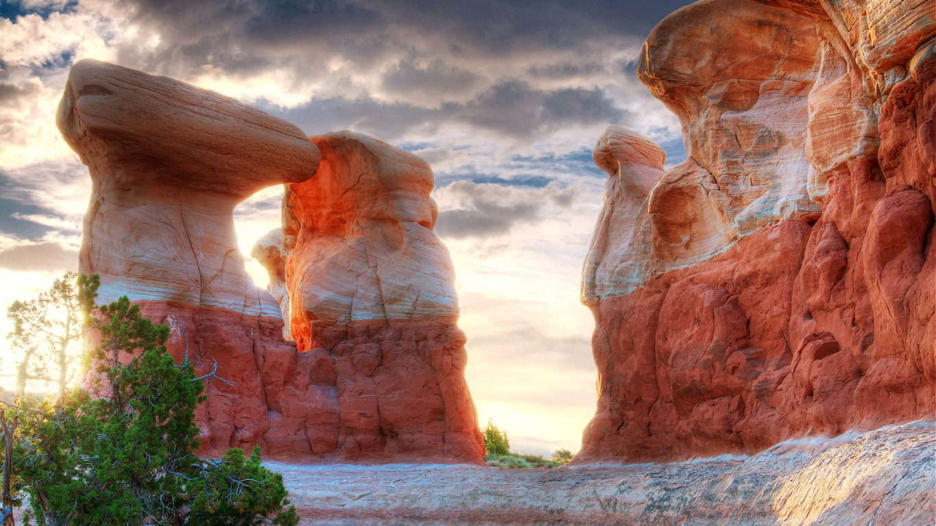 Обои рок, формирование, каньон, арка, национальный парк в разрешении 1366x768