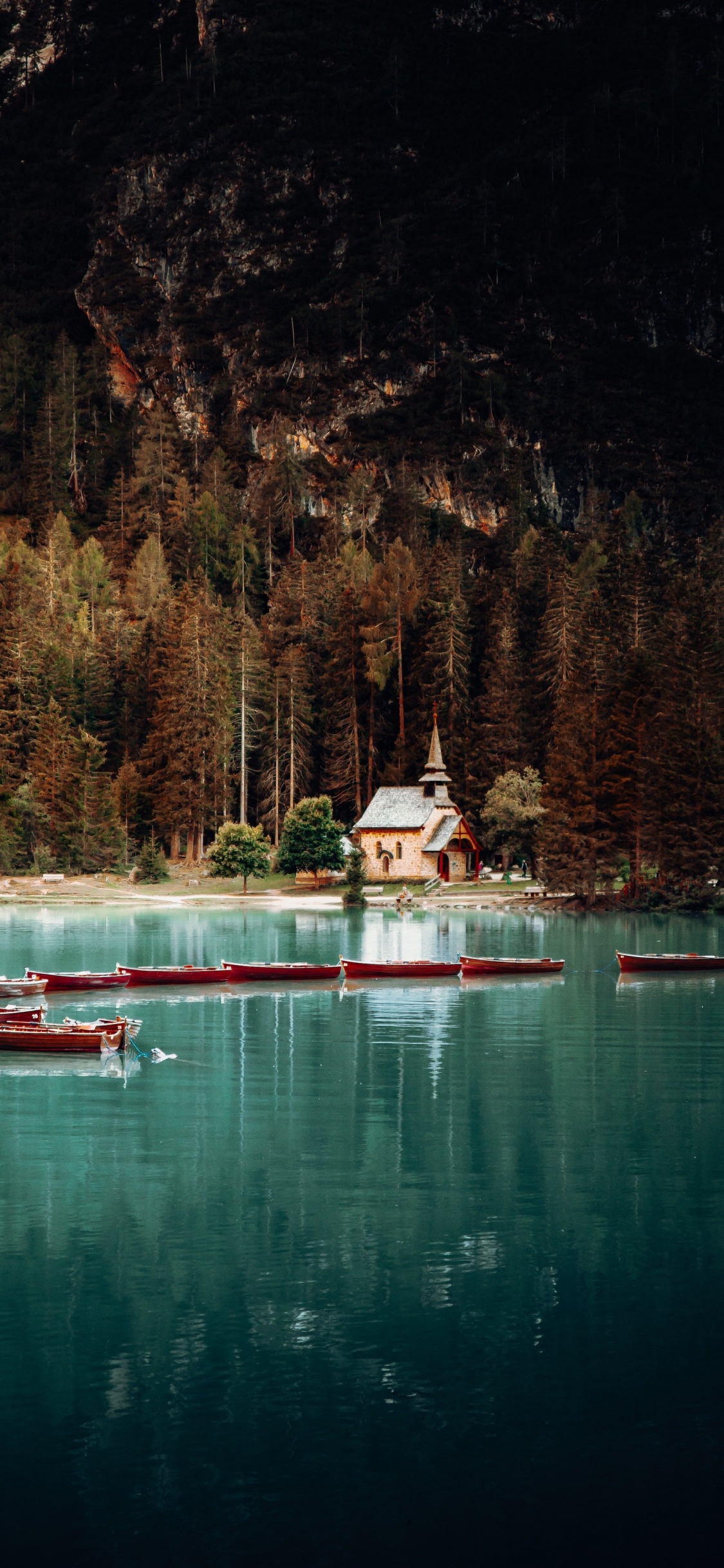 Обои отражение, постер, вода, лодка, мир в разрешении 1125x2436