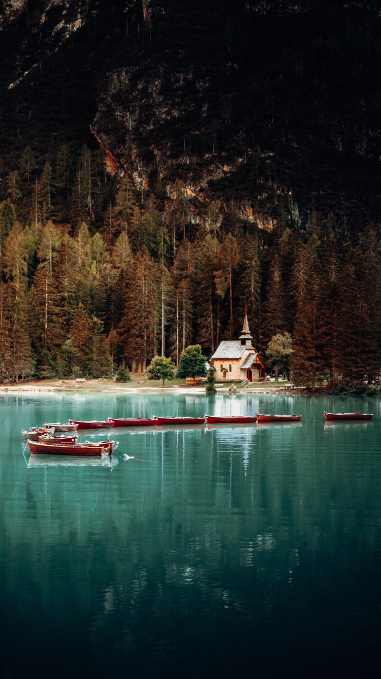 Обои отражение, постер, вода, лодка, мир в разрешении 750x1334