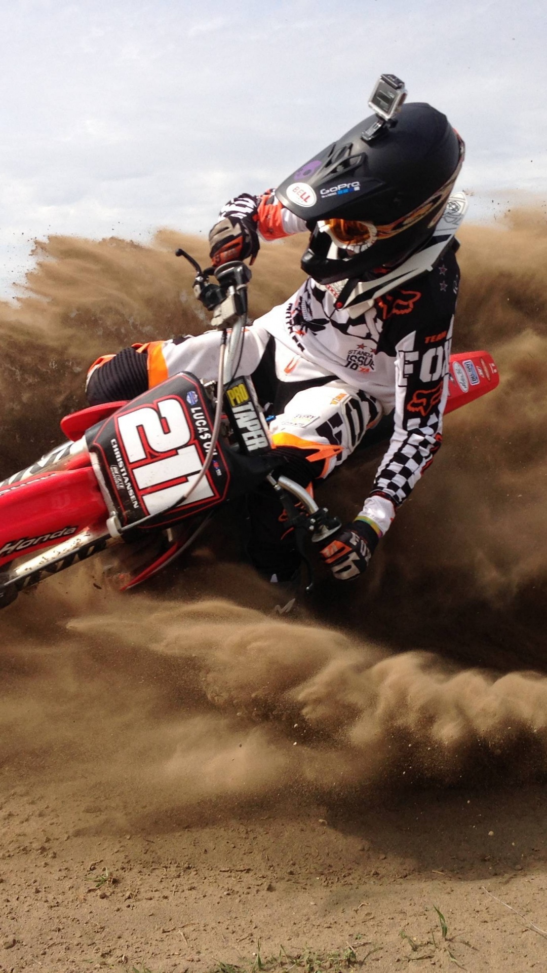 Обои экстремальный вид спорта, мотокросс, GoPro, гоночный, гонки на мотоциклах в разрешении 1080x1920