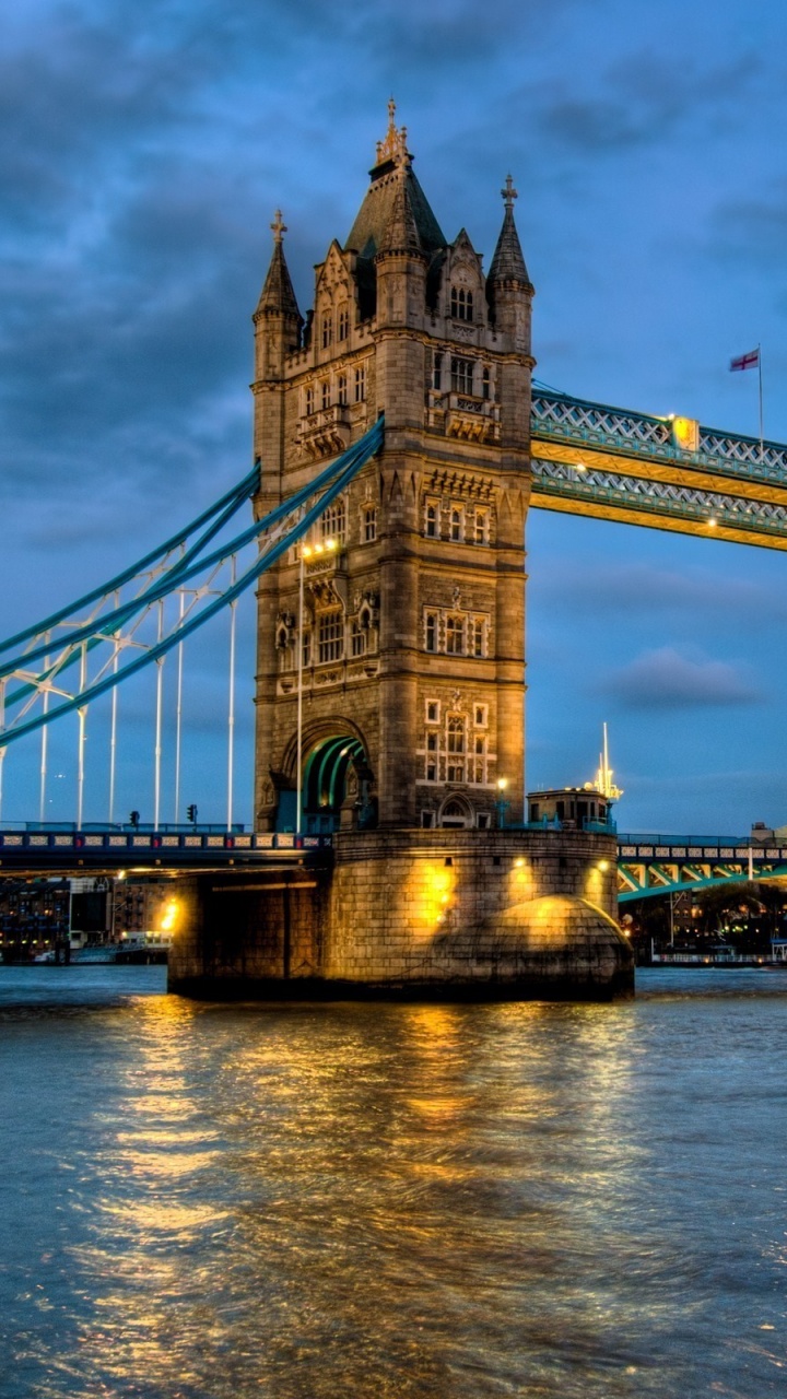 Обои тауэрский мост, мост, ориентир, город, сумрак в разрешении 720x1280