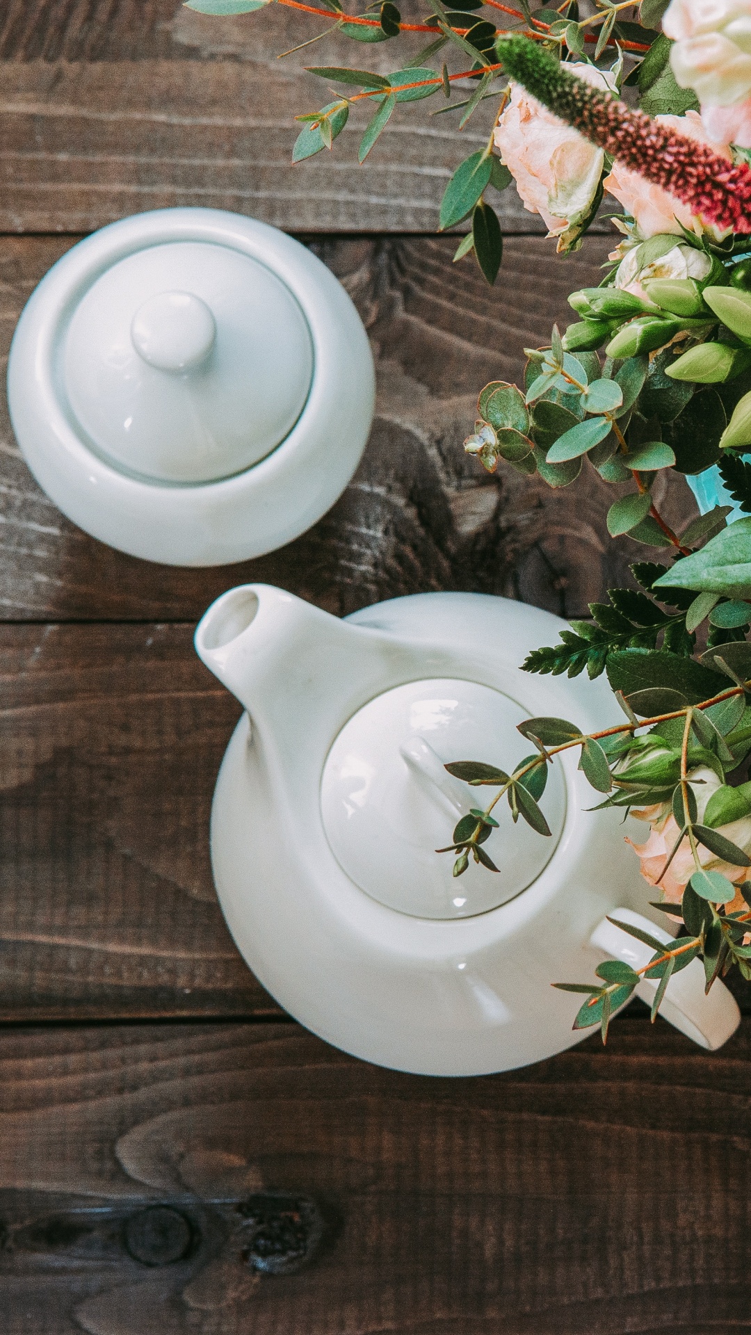 Обои чайная чашка, цветок, чашка, срезанные цветы, растение в разрешении 1080x1920