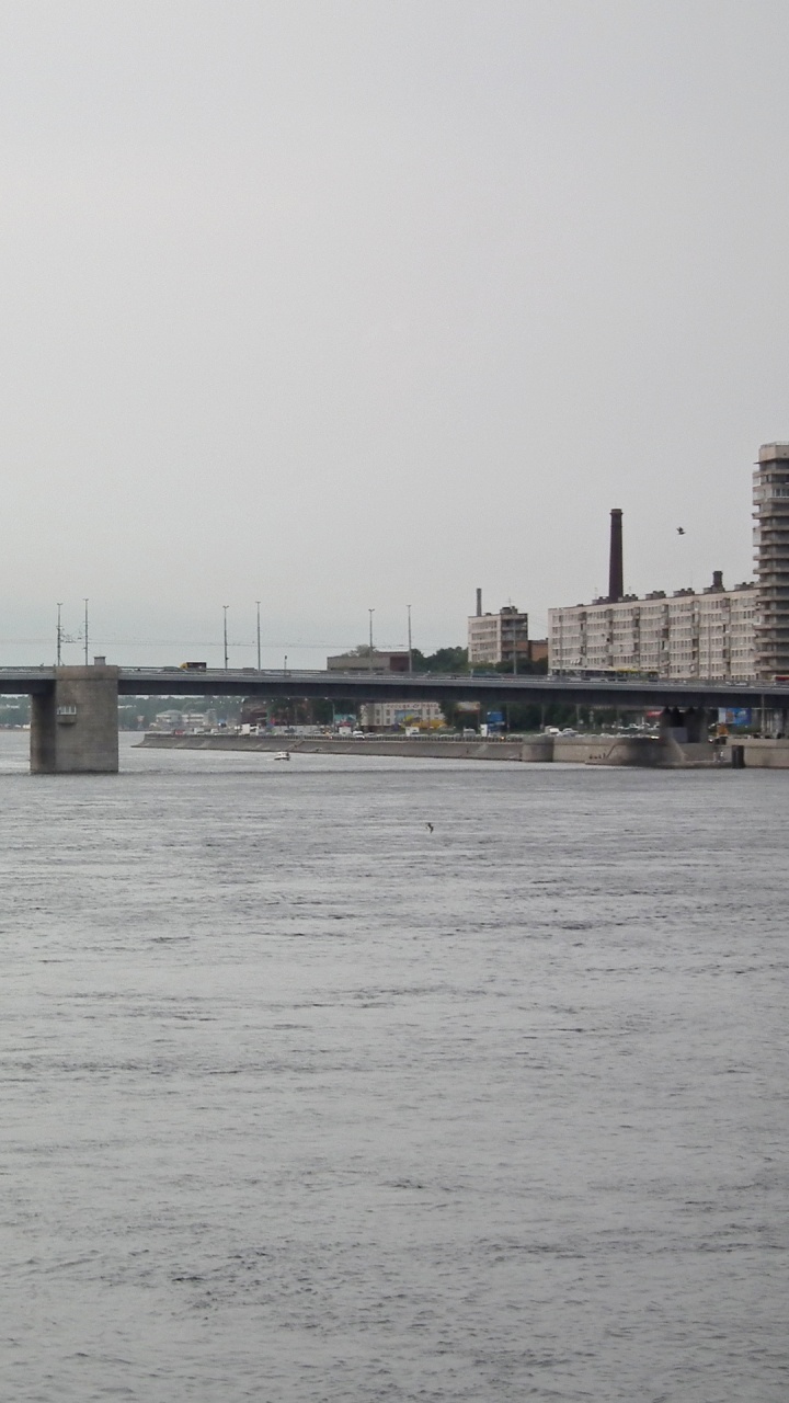 Обои мост, реки, вода, город, море в разрешении 720x1280