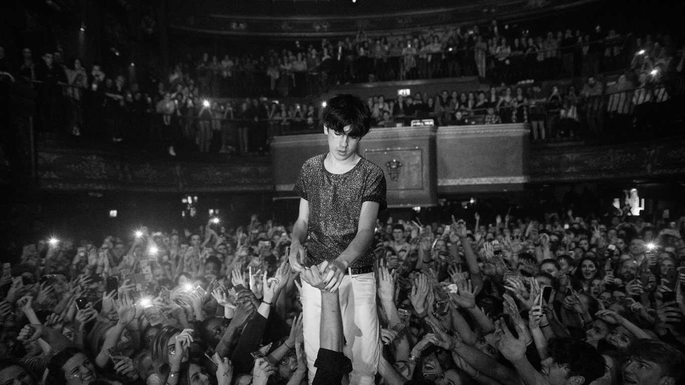 Обои толпа, аудитория, люди, Представление, концерт в разрешении 1366x768