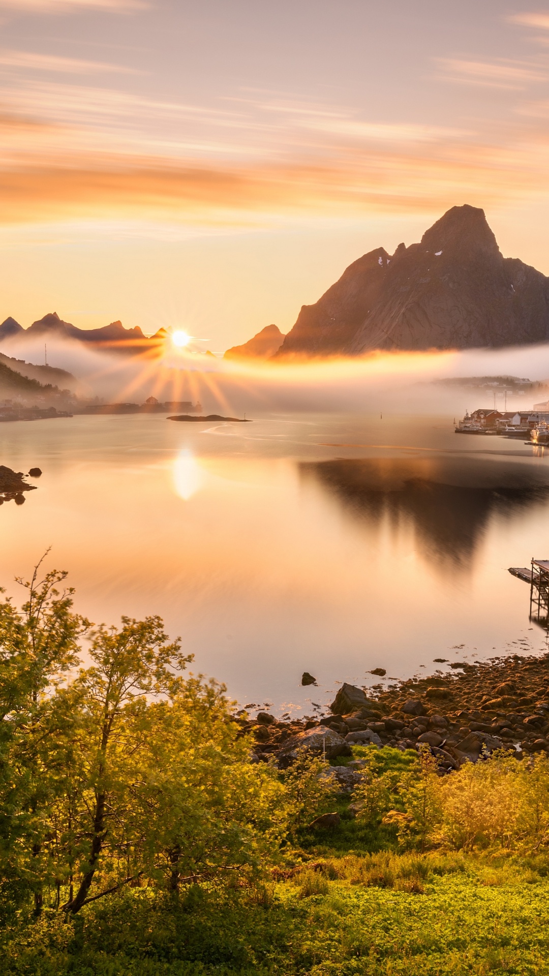 Обои природа, озерный край, горный рельеф, озеро, дикая местность в разрешении 1080x1920