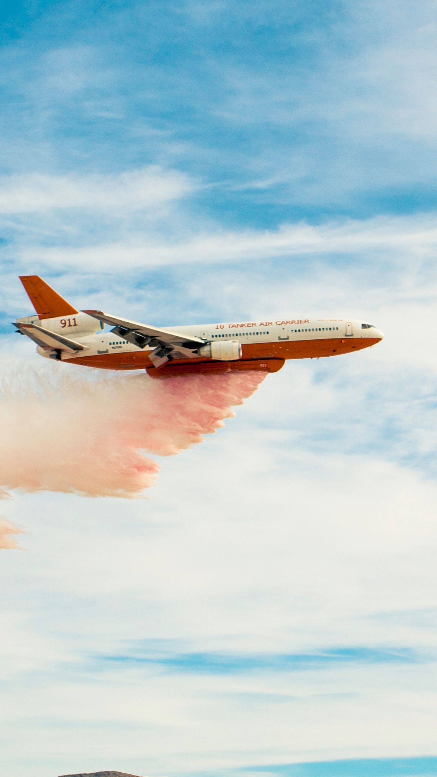 Обои полет, авиация, авиакомпания, облако, облака в разрешении 1440x2560