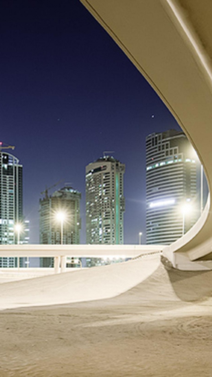 Обои городской район, архитектура, дневное время, город, Дубай Интернет Сити 17 в разрешении 720x1280