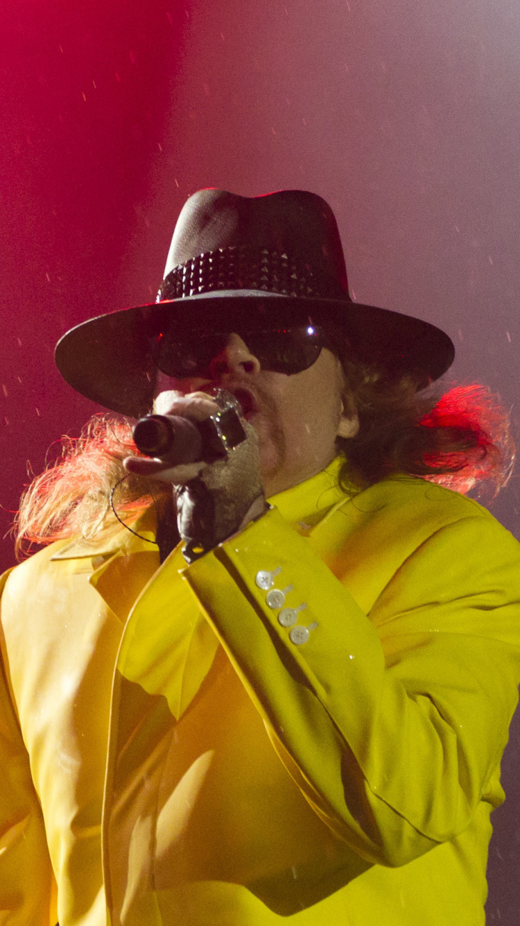 Обои Рок в Рио, Guns N Roses, рок, желтый, Представление в разрешении 750x1334