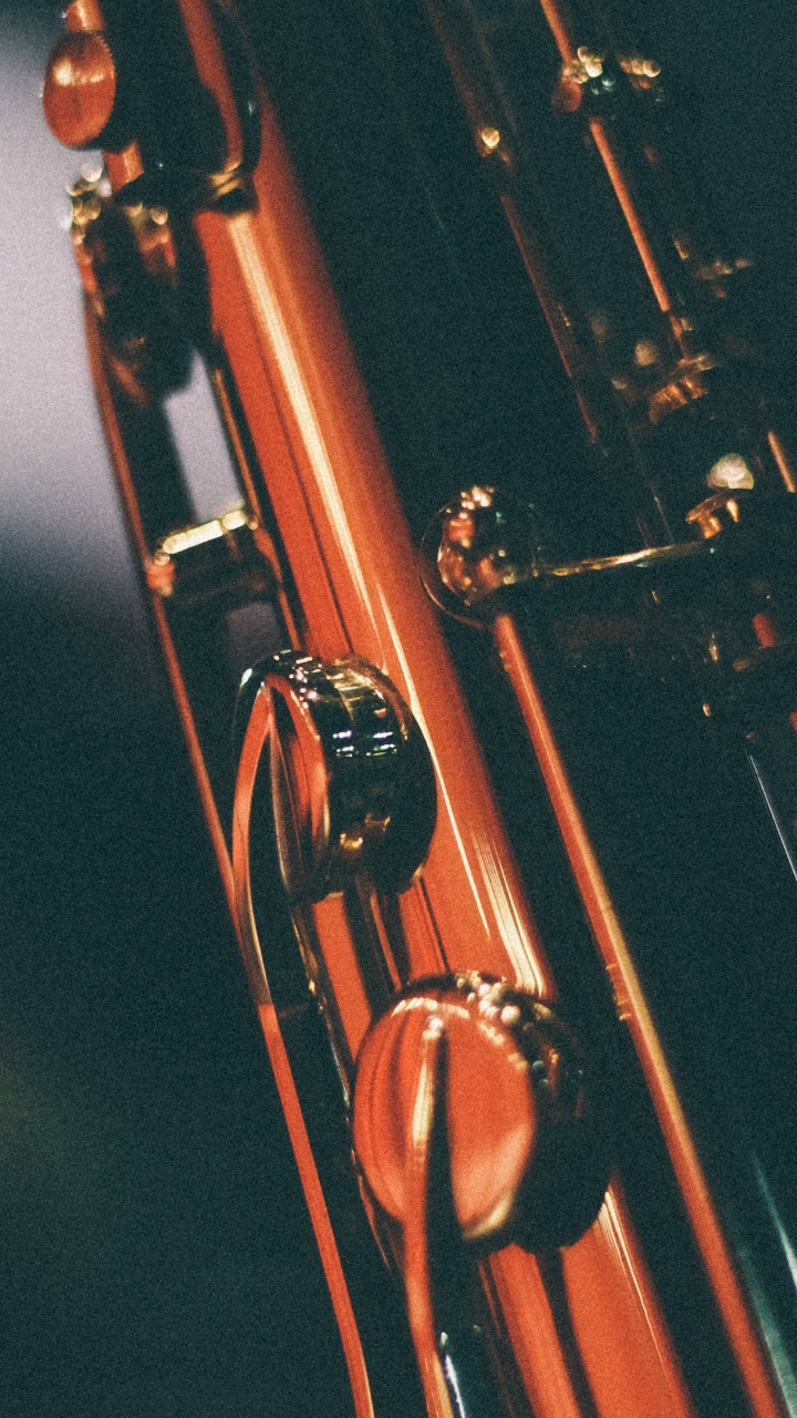 Обои саксофон, деревянный духовой инструмент, джаз, металл, музыка в разрешении 720x1280