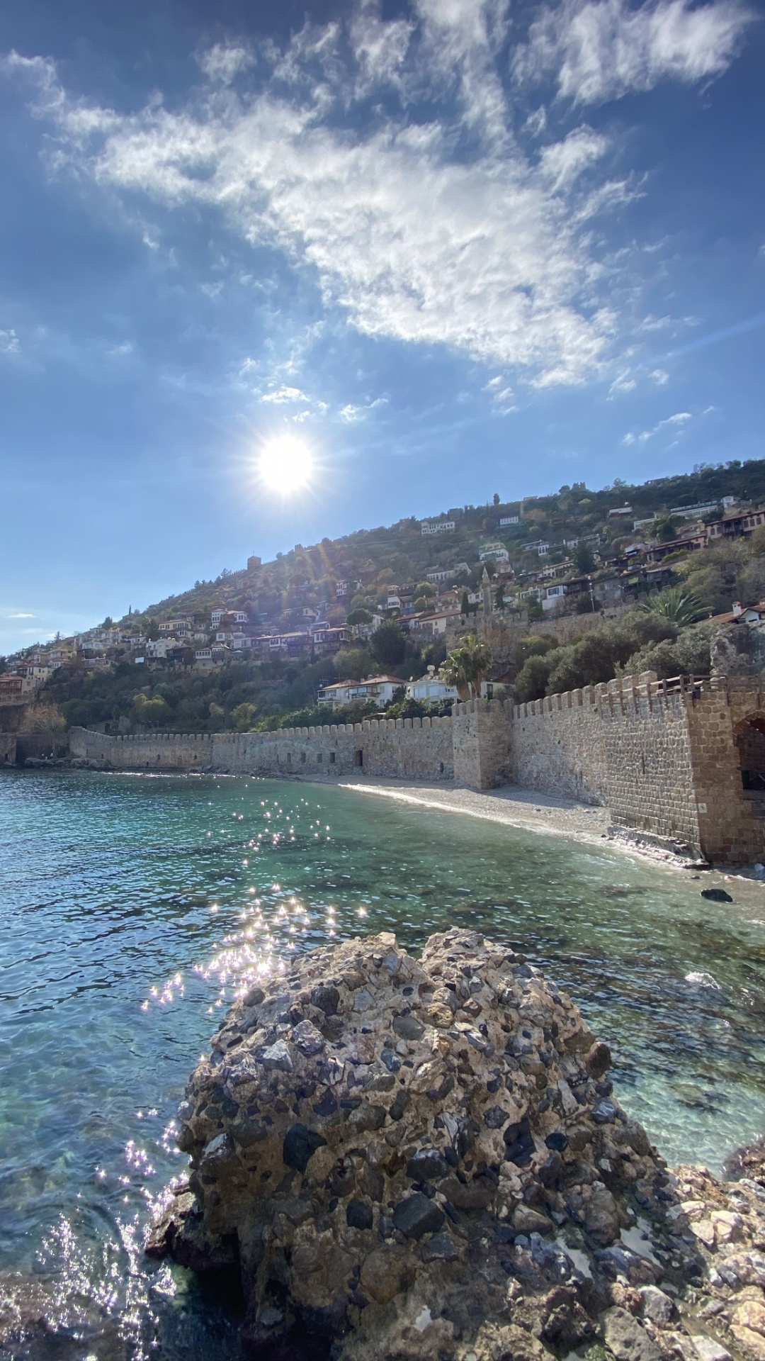 Обои кизилкуле, вода, облако, гидроресурсы, лазурный в разрешении 1080x1920