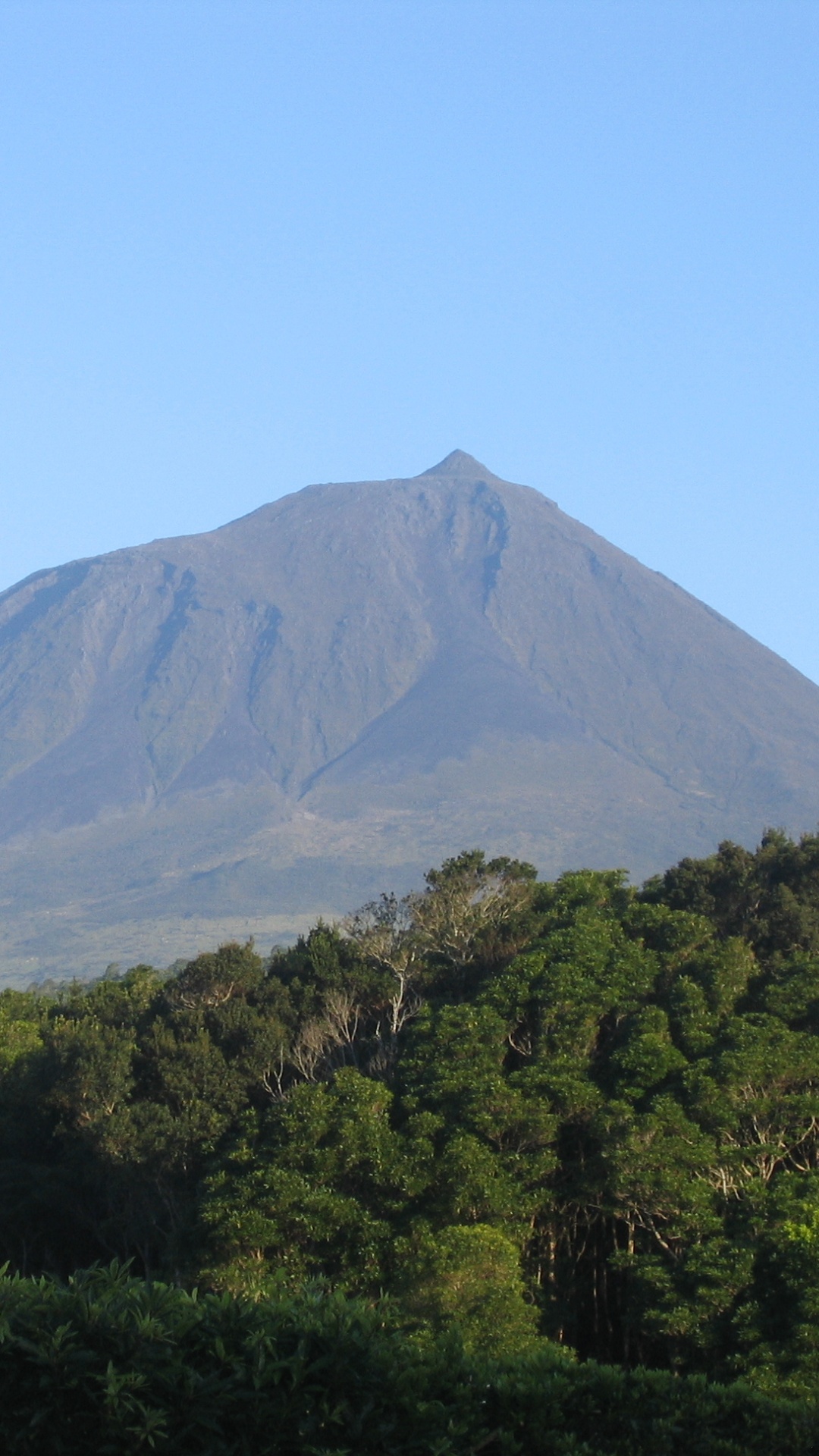 Обои нагорье, потухший вулкан, пейзажи гор, вулкан, гора в разрешении 1080x1920