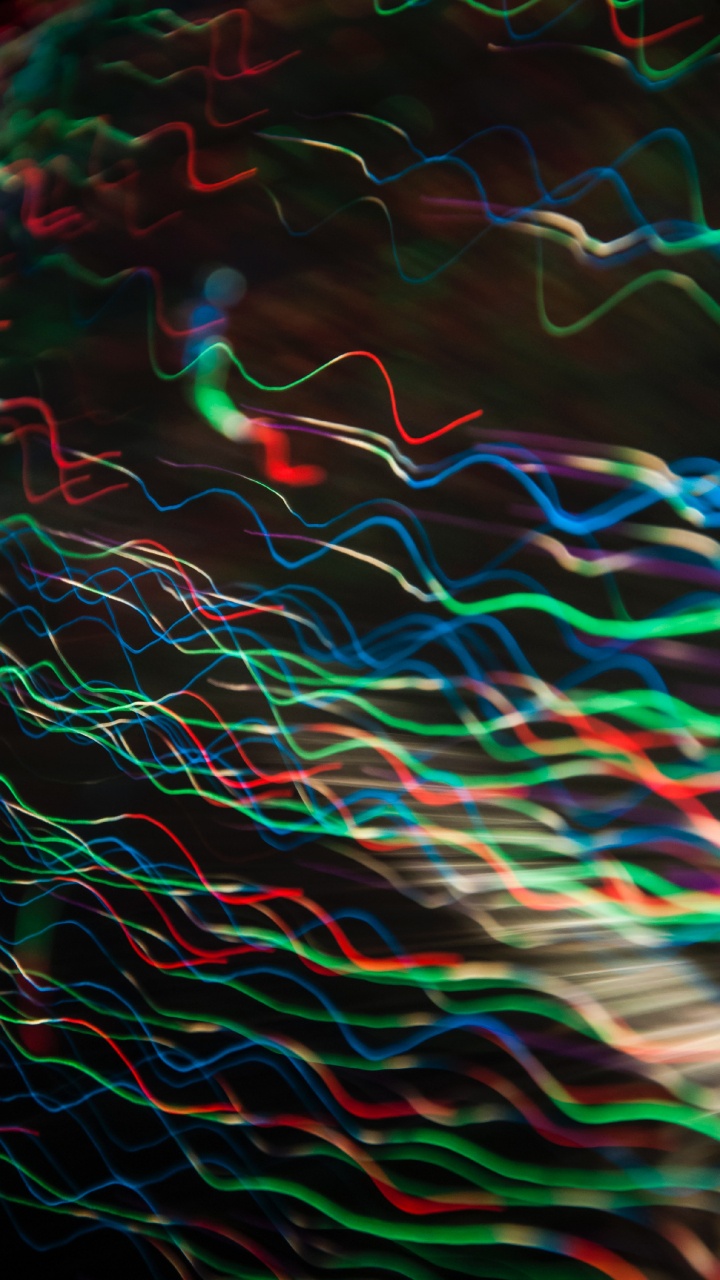 Обои зеленый, свет, вода, узор, технологии в разрешении 720x1280