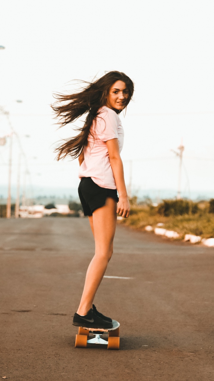 Обои скейтборд, скейтбординг, Лонгборд, Лонгбординг, обувь в разрешении 720x1280