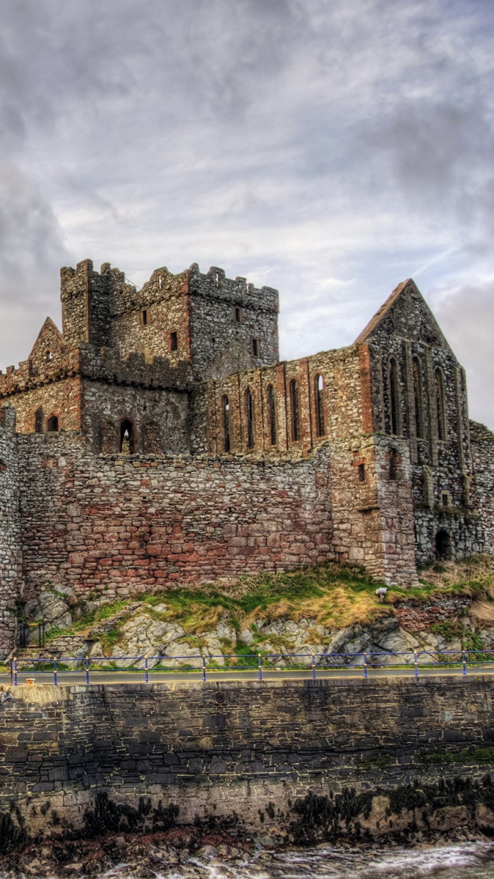 Обои Лупить Замок, замок, развалины, фортификация, здание в разрешении 720x1280