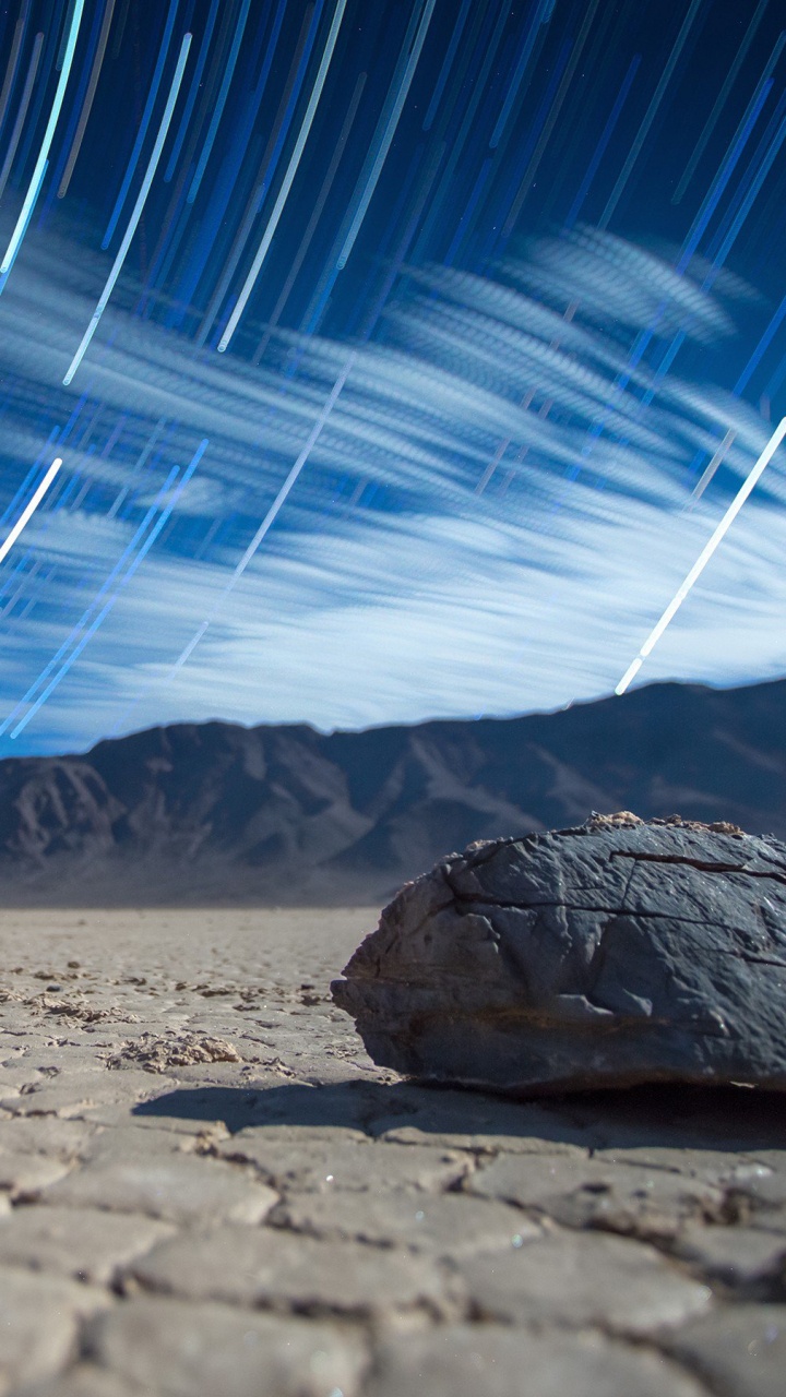 Обои Звездный след, пейзаж, природа, облако, атмосфера в разрешении 720x1280