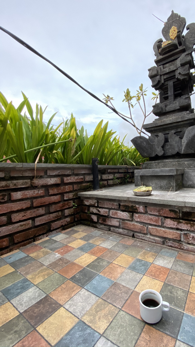 Обои Индонезия, бали, стена, крыша, плитка в разрешении 750x1334