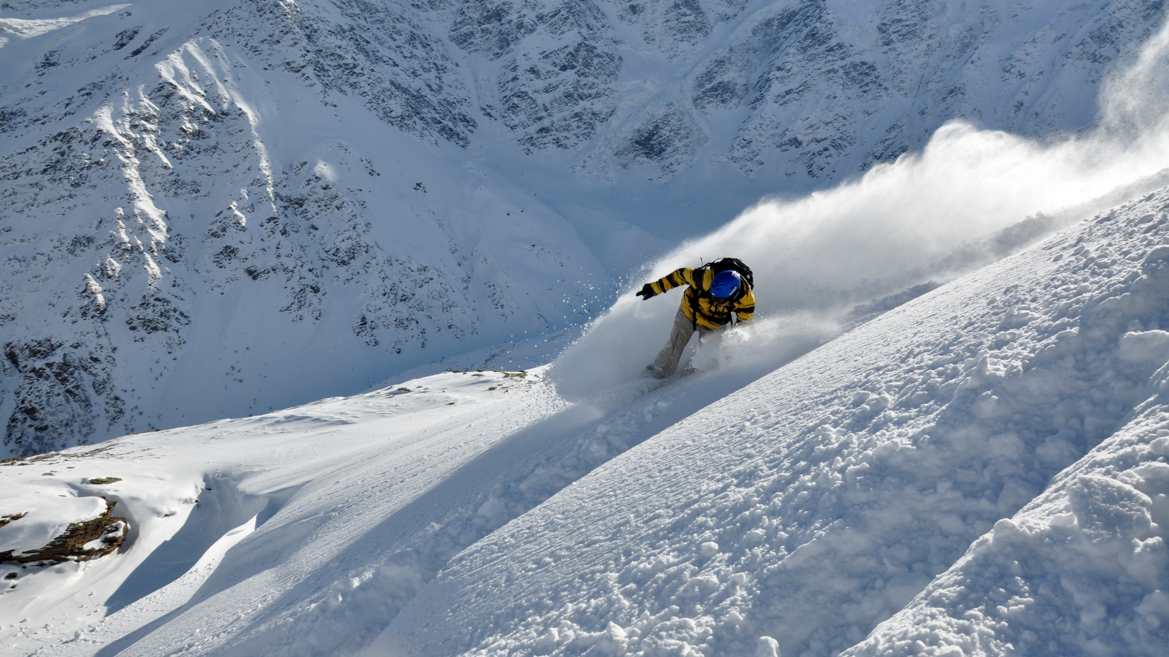 Обои Эльбрус, сноуборд, экстремальный вид спорта, лыжня, снег в разрешении 3840x2160