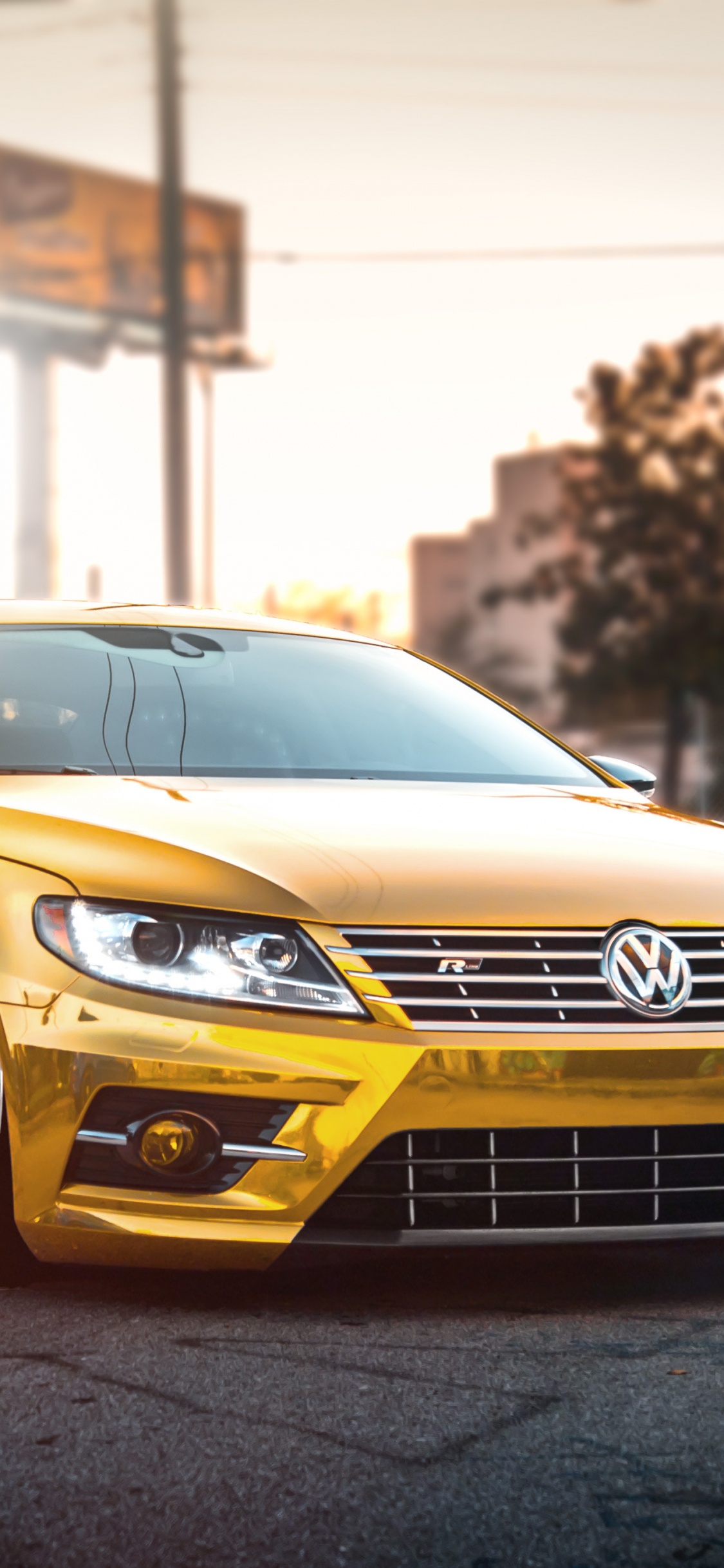 Обои Фольксваген Пассат, Фольксваген, авто, желтый, обод в разрешении 1125x2436