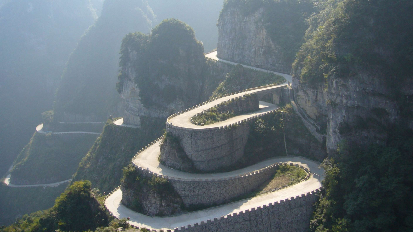 Обои Улинъюань, достопримечательность, гора, горный хребет, горная станция в разрешении 1366x768