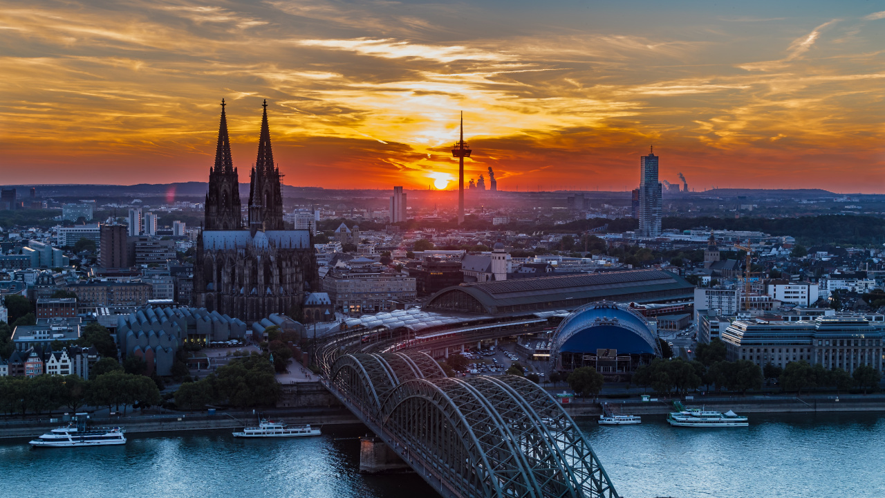 Обои городской пейзаж, город, ориентир, городской район, закат в разрешении 1280x720