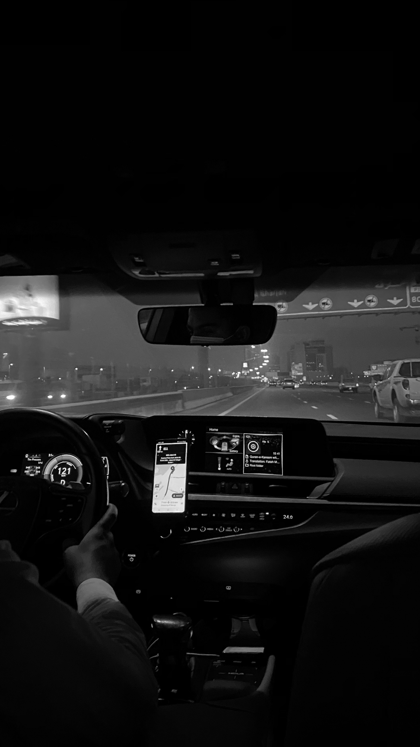 Обои свет, Король, автомобильное зеркало, стекло, зеркало заднего вида в разрешении 1440x2560