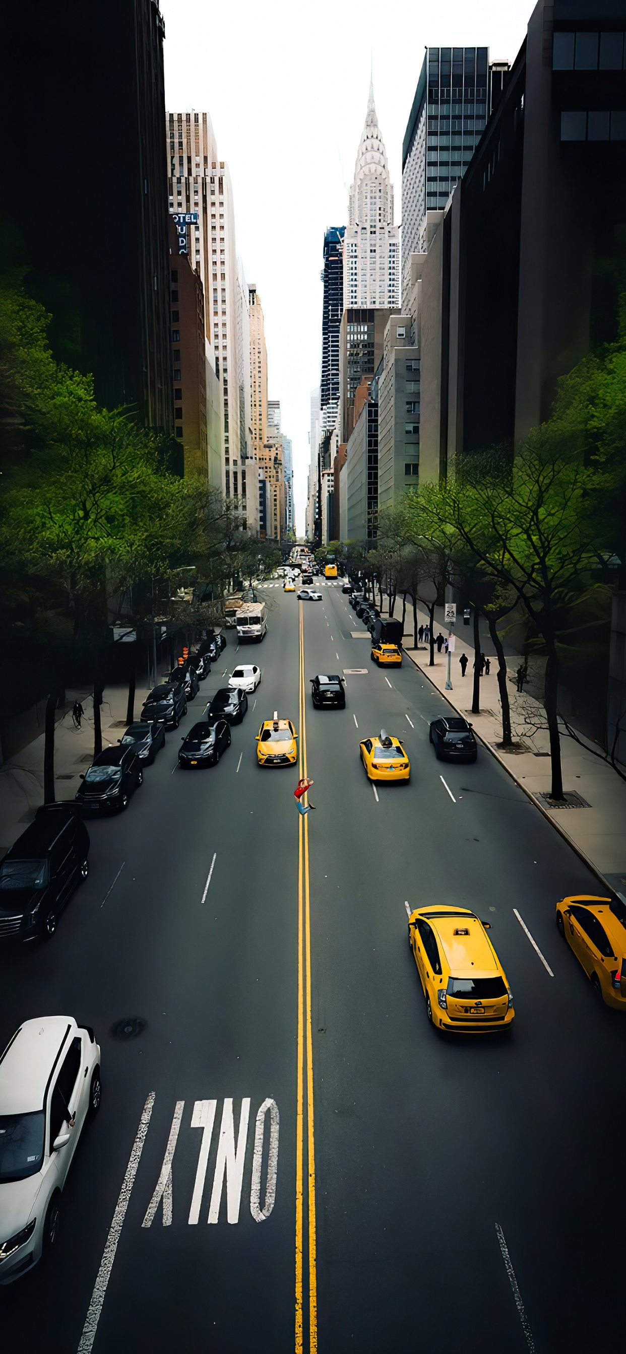 Обои городской автомобиль, легковые автомобили, здание, небоскреб, автомобильное освещение в разрешении 1242x2688