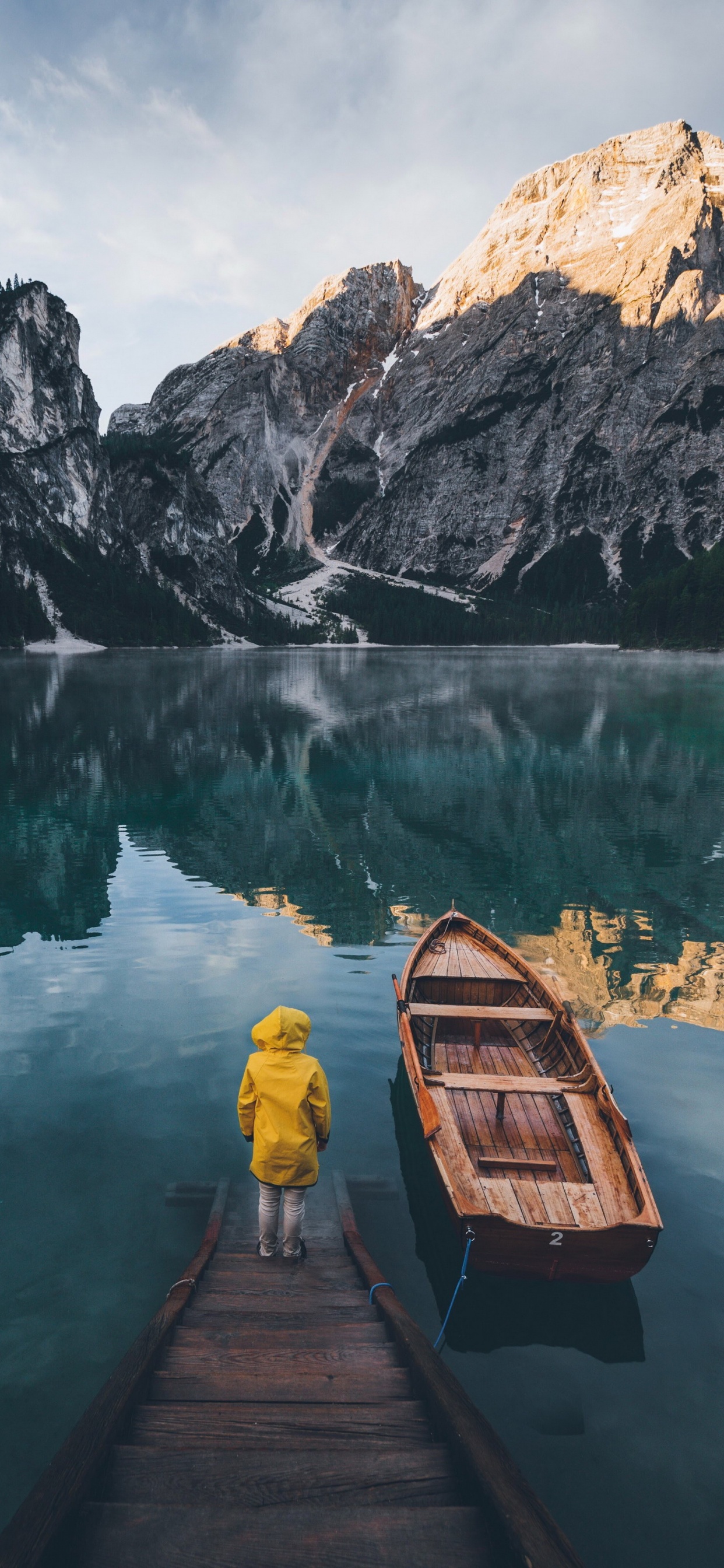 Обои soundcloud, Гарлем Ривер, вода, облако, гора в разрешении 1242x2688