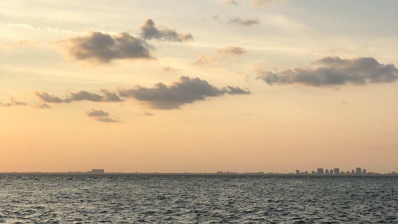 Обои море, вода, жидкость, жидкий, гидроресурсы в разрешении 1366x768