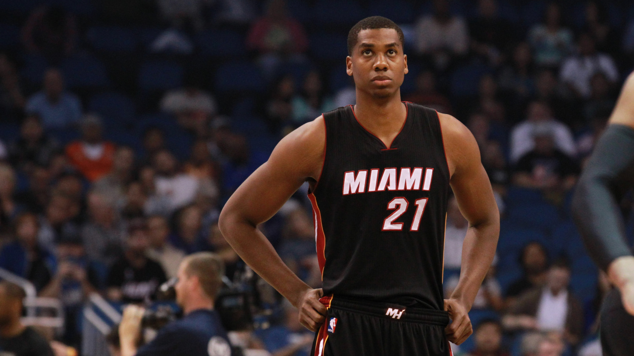 Обои Хассан Уайтсайд, Майами тепла, Сезон НБА 201516, Даллас Маверикс, Баскетбол в разрешении 1280x720