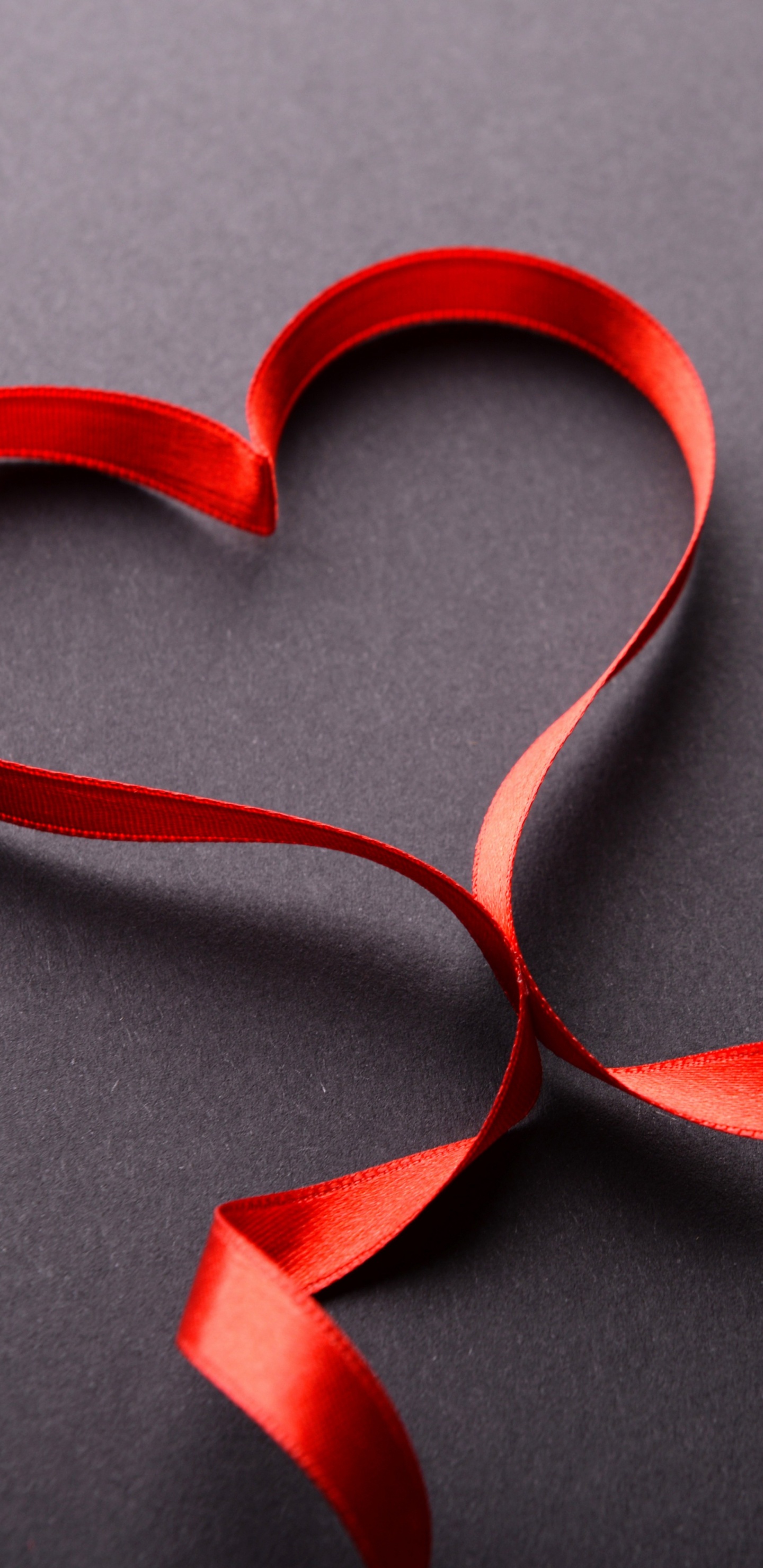 Обои красный цвет, материал, дизайн, узел, ткань в разрешении 1440x2960