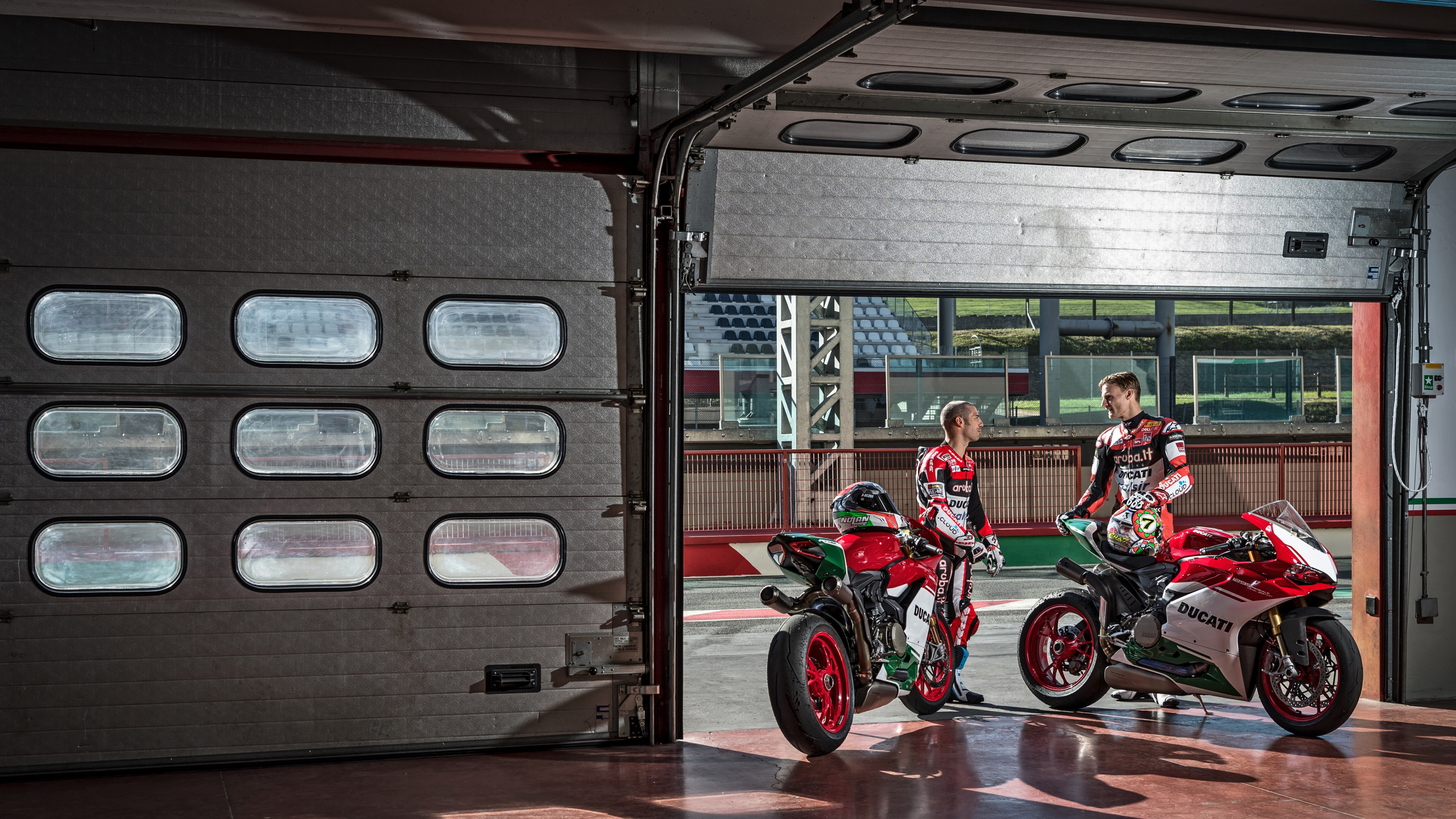 Обои дукати 1299, ducati, мотоцикл, чемпионат мира по супербайку, красный цвет в разрешении 3840x2160