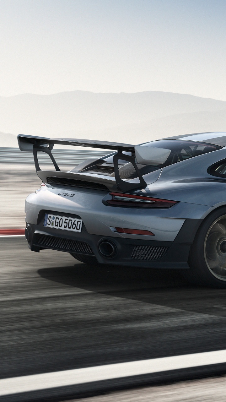 Обои porsche 911 gt2, Порше, спорткар, 2018 Порше 911 ГТ2 РС, авто в разрешении 720x1280