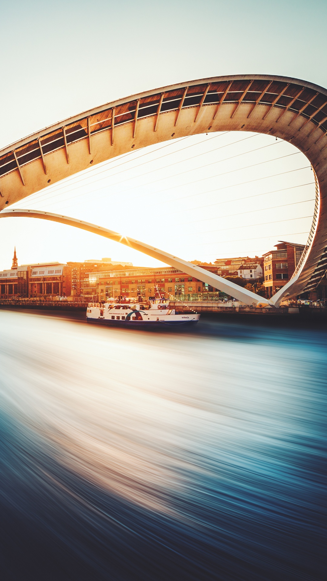 Обои Мост Тысячелетия В Гейтсхеде, мост, Река Тайн, арочный мостик, ориентир в разрешении 1080x1920