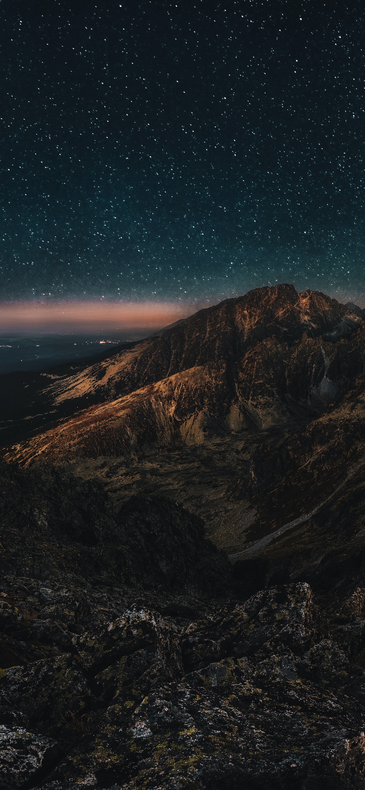 Обои природа, атмосфера, природный ландшафт, гора, астрономический объект в разрешении 1242x2688