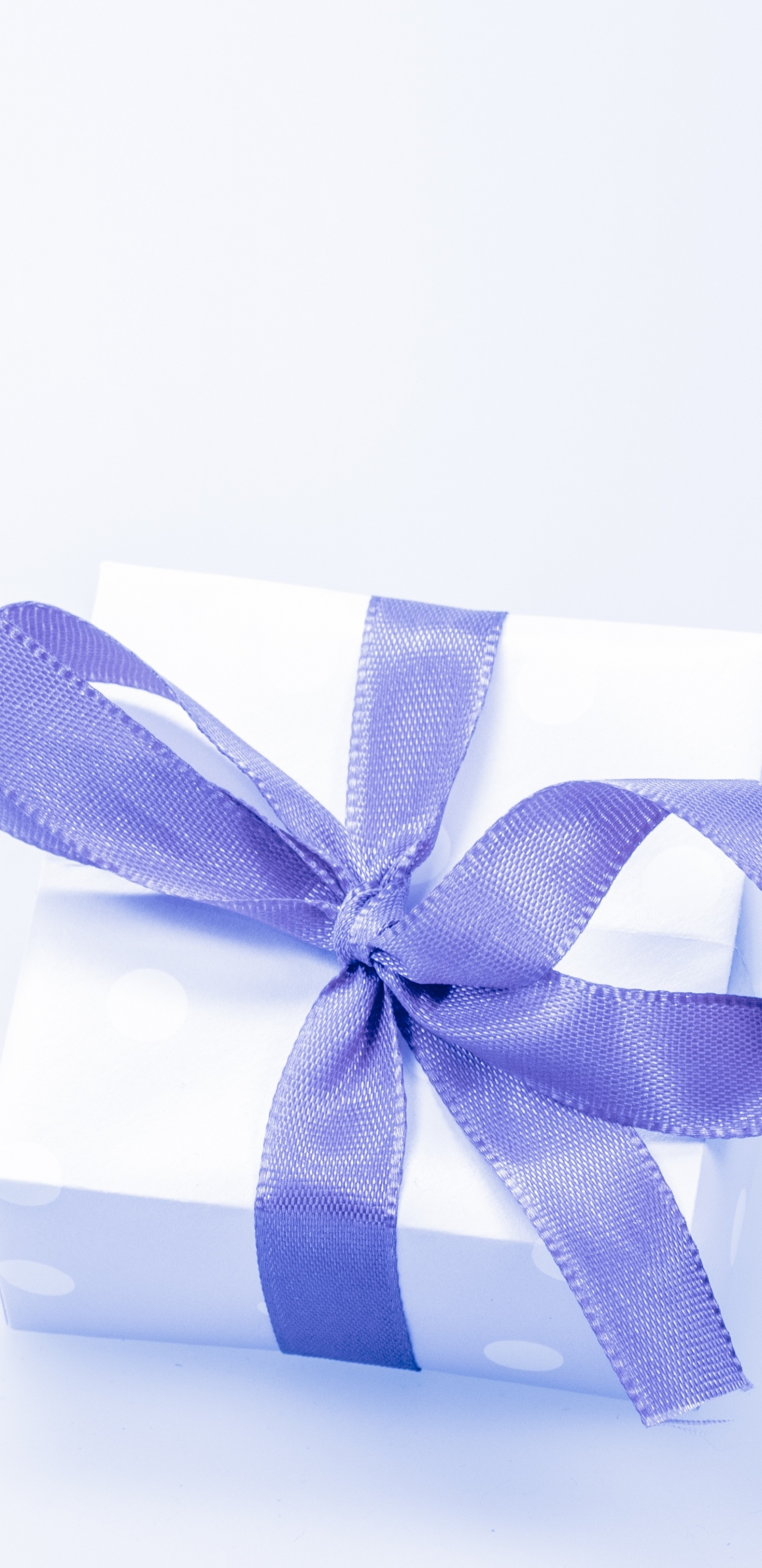 Обои подарок, подарочная карта, подарочная упаковка, лента, синий в разрешении 1440x2960