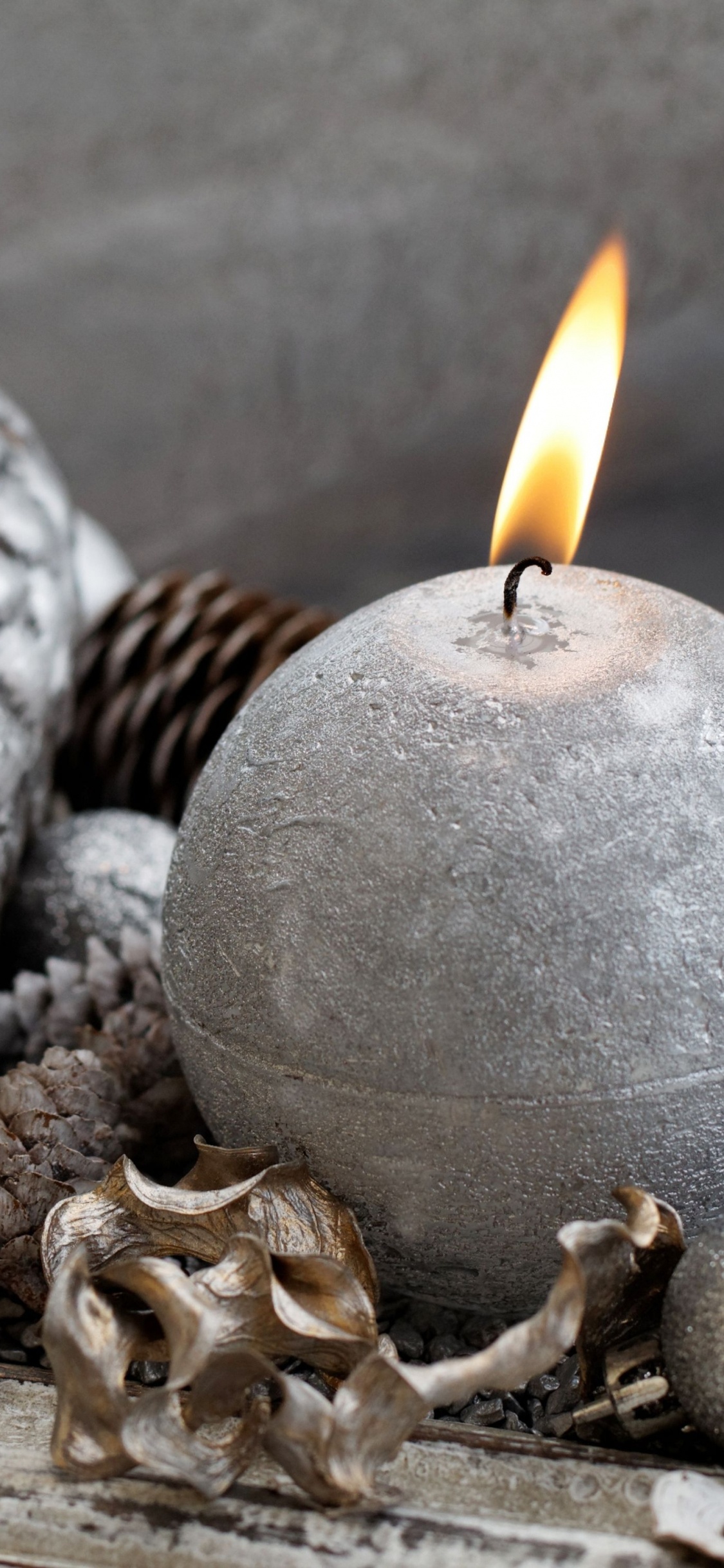 Обои свеча, Рождественские украшения, Бриколаж, ребенок, взрослый в разрешении 1125x2436