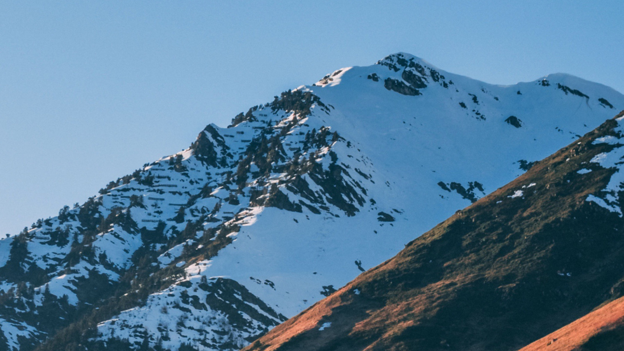 Обои снег, природа, гора, пейзаж, горный хребет в разрешении 1280x720