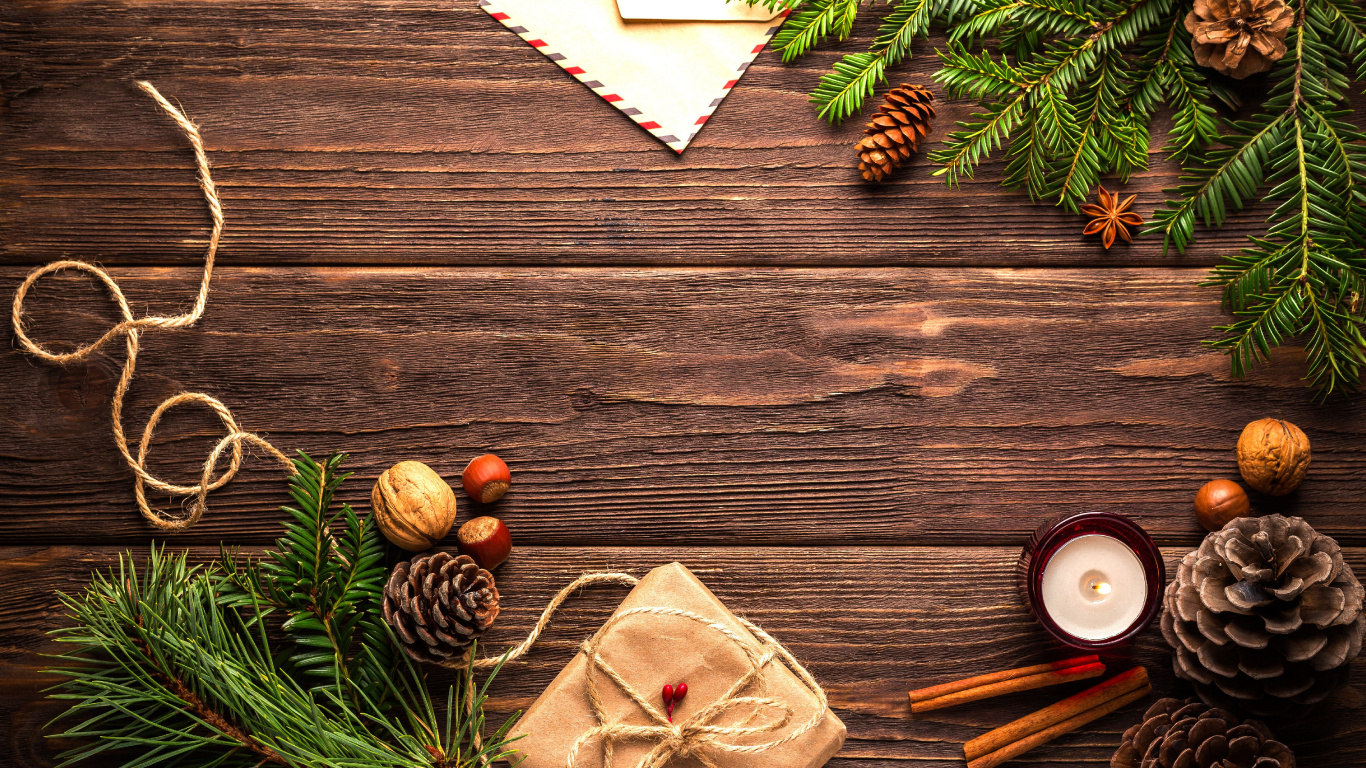 Обои праздник, Рождественский день, елка, Рождественские украшения, Новый год в разрешении 1366x768