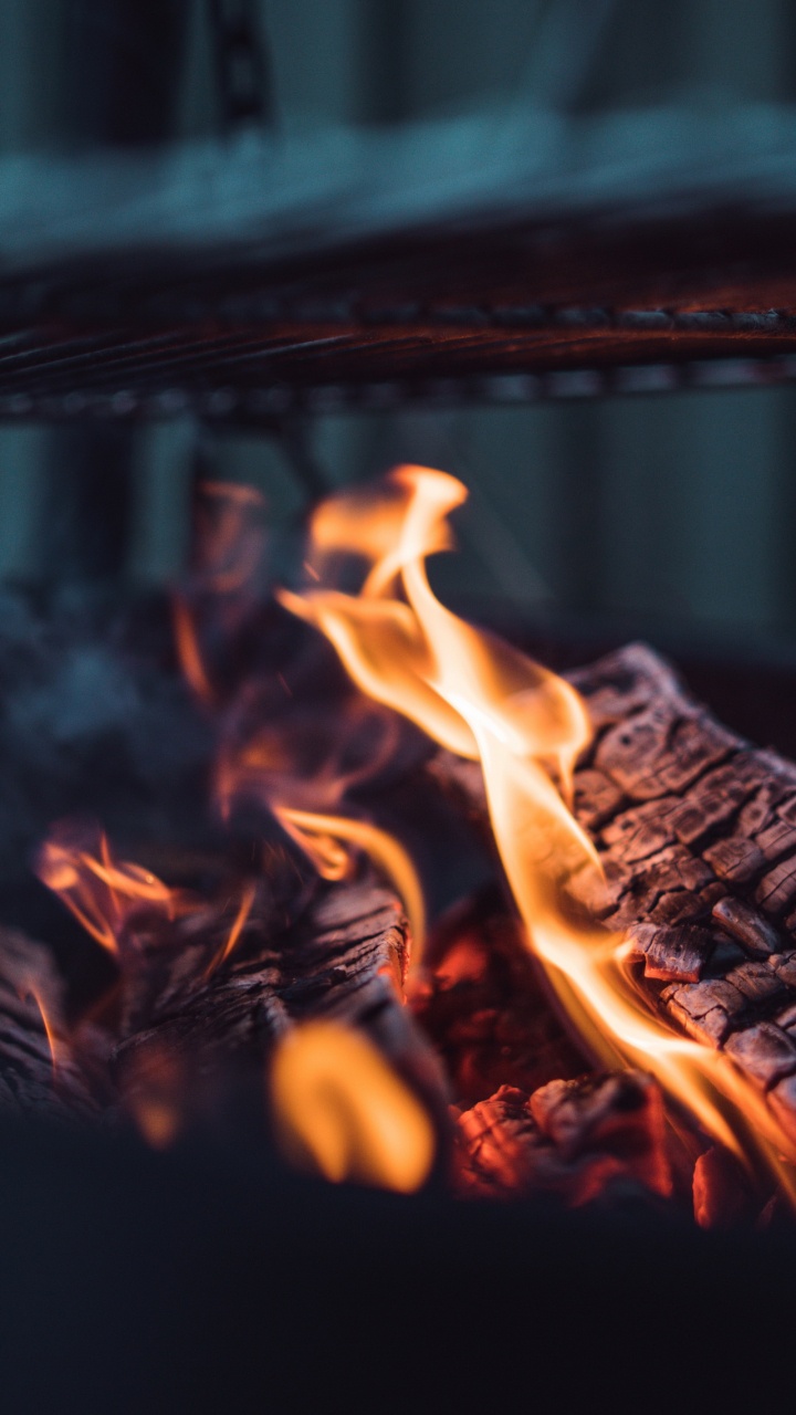 Обои огонь, пламя, тепло, газ, камин в разрешении 720x1280