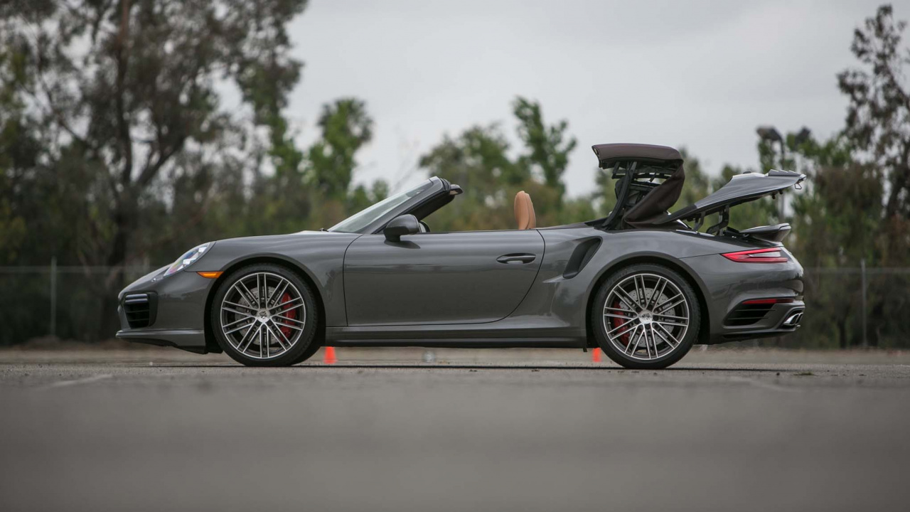 Обои porsche 911 gt2, Порше 918 Спайдер, спорткар, Порше, авто в разрешении 1280x720